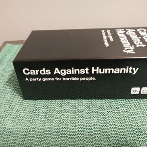 Cards against humanity game